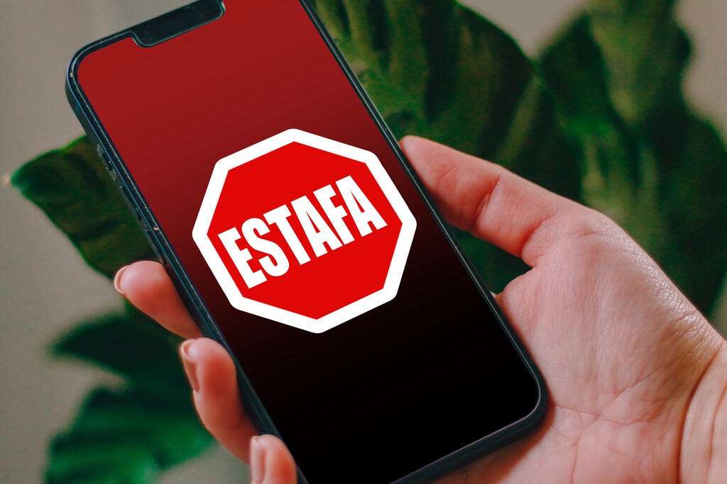 Me reía de esas estafas hasta que me robaron 500 euros: los mensajes que llegan al iPhone y en los que cualquiera podría caer Me reía de esas estafas hasta que me robaron 500 euros: los mensajes que llegan al iPhone y en los que cualquiera podría caer