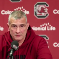 "Cuando voy a ver jugar a mis hijos no abucheo", las palabras de un entrador de baloncesto que deberían hacernos reflexionar