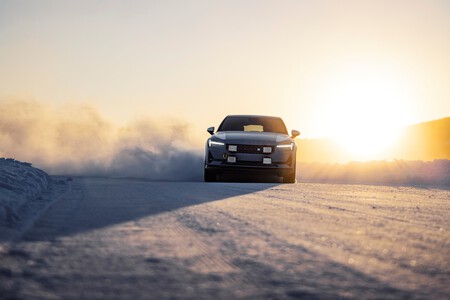 Polestar 2 Artic Circle 2022 003