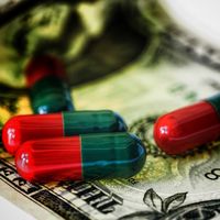 La crisis de opiáceos o cómo ganar millones creando un problema, para luego volver a ganar millones solucionándolo