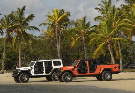 Jeep Wrangler y Gladiator “Three O Five”, nuevas ediciones especiales para disfrutar del sol y la playa