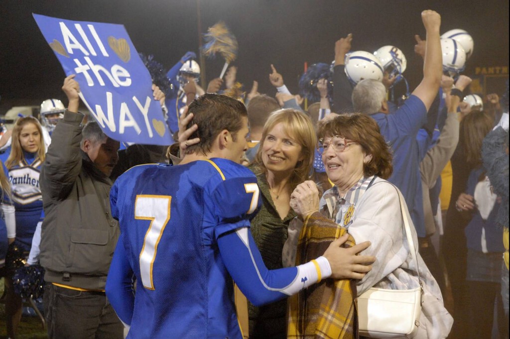 Acaba de estrenarse en streaming una de las mejores series deportivas de la historia y el trampolín de algunas de las grandes estrellas de Hollywood