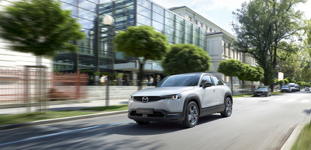 El SUV eléctrico Mazda MX-30 ya está en producción y desembarcará en los concesionarios europeos este verano