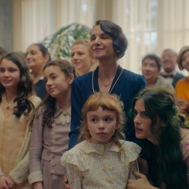 He visto los primeros capítulos de ‘La casa de los espíritus’ antes de su estreno en Prime Video: sabe captar el realismo mágico de Isabel Allende con precisión 