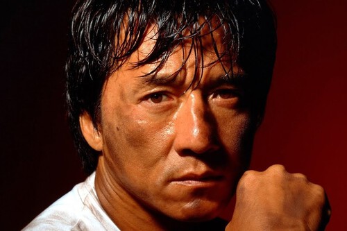 Jackie Chan apoya las dictaduras porque la gente necesita que la controlen: "No estoy seguro de si es bueno tener libertad o no"