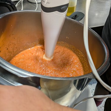 La olla exprés también es para el verano: en ella hago siempre el gazpacho 