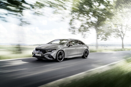 Mercedes-Benz EQE 14