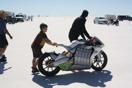 MotoCzysz en Bonneville 2010
