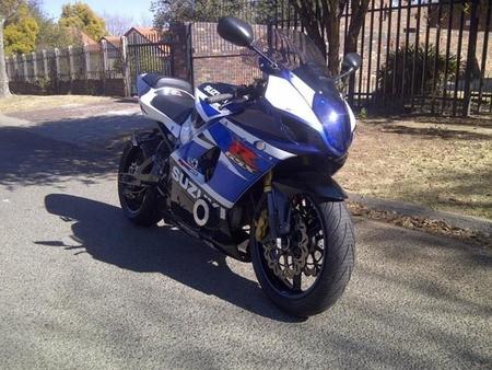 Suzuki GSX-R 1000 Turbo, demasiados caballos para el cuentarrevoluciones