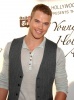 03_Kellan-Lutz.jpg