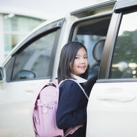 Cómo conseguir entornos escolares más seguros: consejos de seguridad vial para peatones y conductores en los trayectos al colegio 