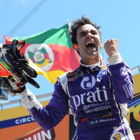 Le quitó el puesto a dos pilotos españoles diferentes en la F1. Ahora lo ha arrestado la policía de Estados Unidos