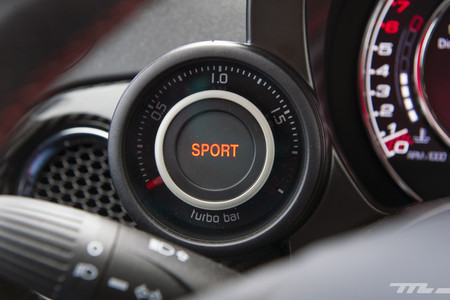 Abarth 695 Biposto Bmw M2 Motorpasion 36