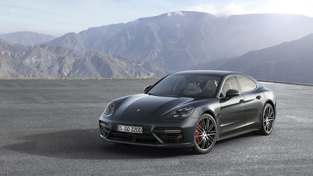 Porsche retira 17,667 unidades del Panamera por problemas en la dirección