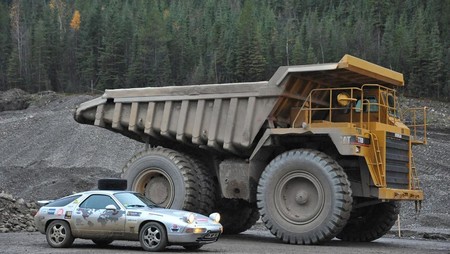 Low 928 Canada 2017 Porsche Ag