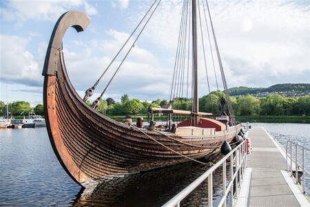 Christopher Nolan Utilizo Un Autentico Barco Vikingo Para La Odisea Afirman Que Lo Regreso Danado Y Ahora Sus Duenos Reclaman Una Compensacion