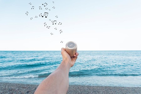 11 altavoces Bluetooth pequeños, para que vayas con la música a todas partes de verdad