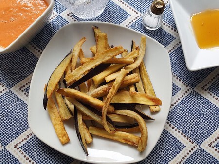 Crispy aubergines with honey