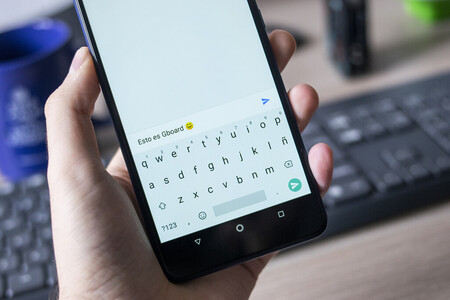 El teclado de Google se prepara para una gran actualización: screenshots en el portapapeles, nuevos temas y más