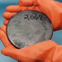 Os Estados Unidos ficaram 20 anos sem produzir seu urânio mais crítico: acabaram de reativar a produção com um antigo truque metalúrgico 