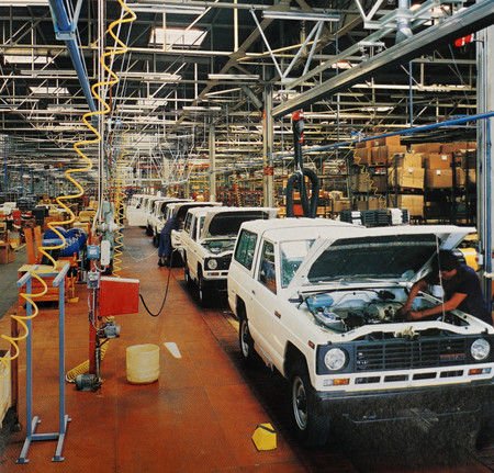 Nissan comenzó a fabricar autos en Europa hace sólo 35 años: así era su primer modelo