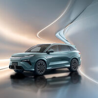 El BYD ATTO 8 híbrido enchufable ya tiene precio en México: el electrificado más avanzado de BYD en nuestro país ofrece más de 1,000 kilómetros de autonomía