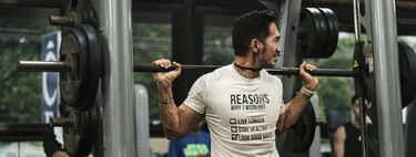 Olvídate de hacer más repeticiones para unos músculos y menos para otros. Así no funciona la hipertrofia  