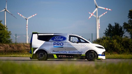 Ford Electric Supervan 3