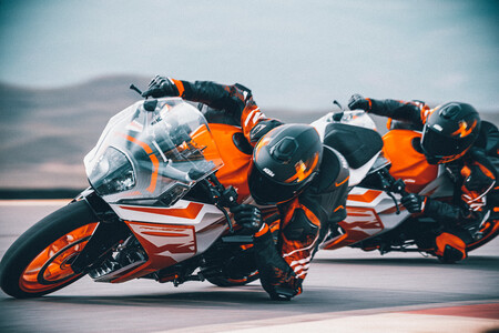 KTM RC 125 2022