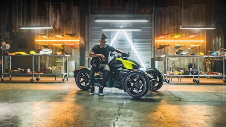 El nuevo Can-Am Ryder 900 Sport de tres ruedas sustituirá al modelo tope de gama con 82 CV y cambio CVT