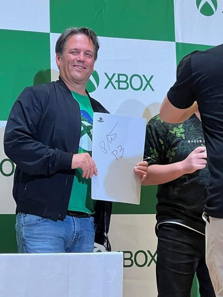 Phil Spencer