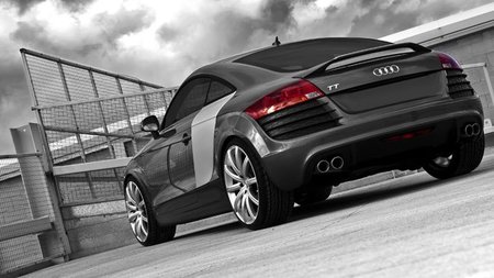 Project Kahn Audi TR8