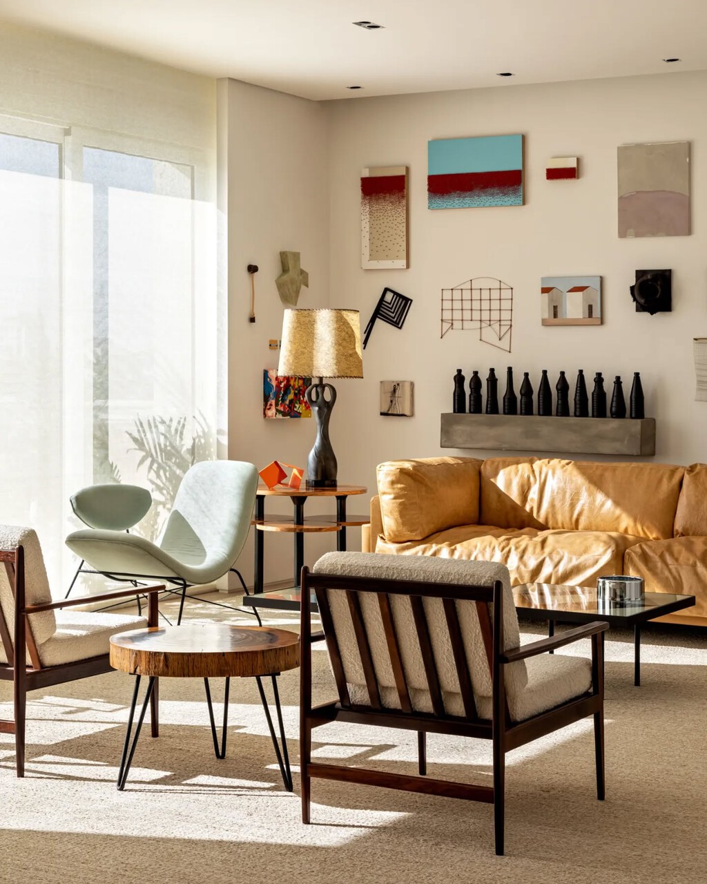 Agus Molina, diseñadora de interiores: «Una misma habitación puede sentirse de mil maneras diferentes solo cambiando los colores»