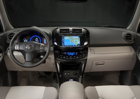 Toyota Rav4 Ev 2013 1600 11