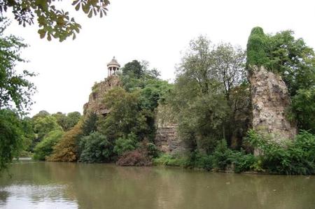 Parc des Buttes-Chaumont, una pequeña joya en el París más desconocido