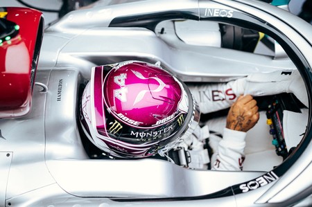 Mercedes vuelve a revolucionar la Fórmula 1: su nuevo volante móvil cambia el ángulo de las suspensiones