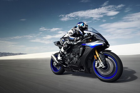 Yamaha Siempre 1 2024