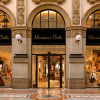 Massimo Dutti sorprende adelantando sus rebajas con sandalias de piel a casi mitad de precio 