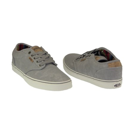 Si tienes suerte con la talla es un chollazo: zapatillas Vans Atwood Deluxe desde 13,50 euros en Amazon