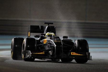 Pirelli Motorsport podría probar durante los viernes de gran premio en 2011