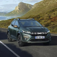 En agosto se han vendido menos coches que el año pasado, pero hay algo que no cambia: el coche que pueden permitirse los españoles es barato y gasolina