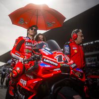 "Tendrá que adaptarse". Nicolò Bulega ha debutado en MotoGP antes que Toprak Razgatlioglu, y tiene un consejo clave para él 