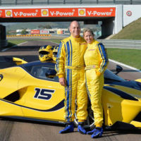 Este directivo de Google sorprende a su mujer... ¡regalándole un Ferrari FXX K!