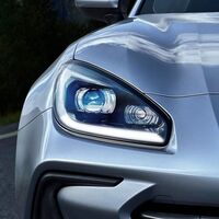 No, no es un Porsche Taycan. Este faro del nuevo Subaru BRZ y un vídeo donde apenas se le ve es todo lo que sabemos sobre él