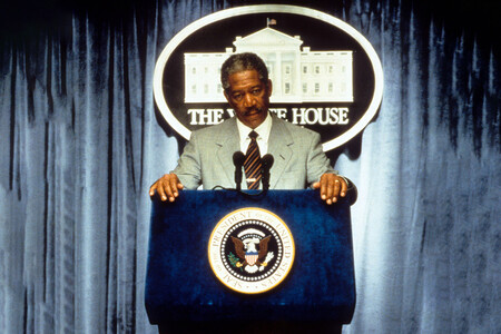 Morgan Freeman In Deep Impact 159822107