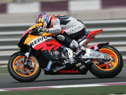 Nicky Hayden: problemas con su pilotaje