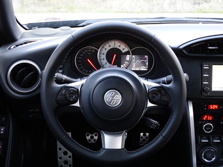Volante Prueba Toyota Gt86 Interiores