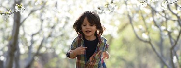El tiempo en exteriores es mejor para la salud mental de los niños que el tiempo de pantallas