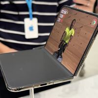 El iPhone Duo tiene un truco para hacer desaparecer su pliegue. Apple ha apostado por la óptica y la nanotecnología 
