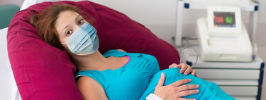 Por qué las embarazadas deben llevar mascarilla en el paritorio aunque su PCR haya dado negativa